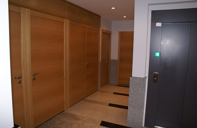 Portal y escalera (1)